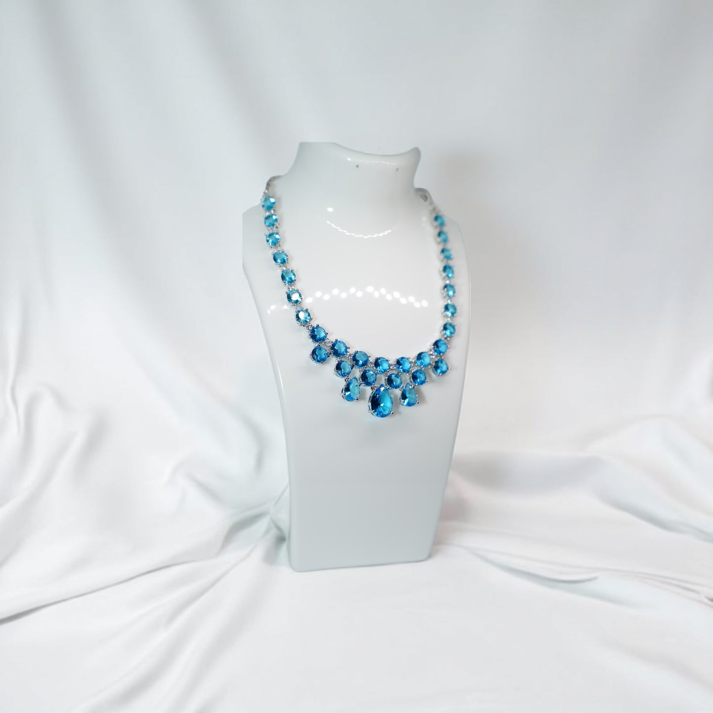 Dewdrop Gala Necklace