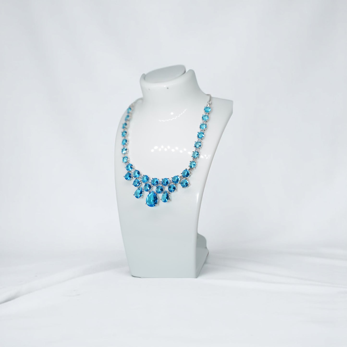 Dewdrop Gala Necklace