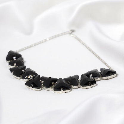 Trivara Necklace