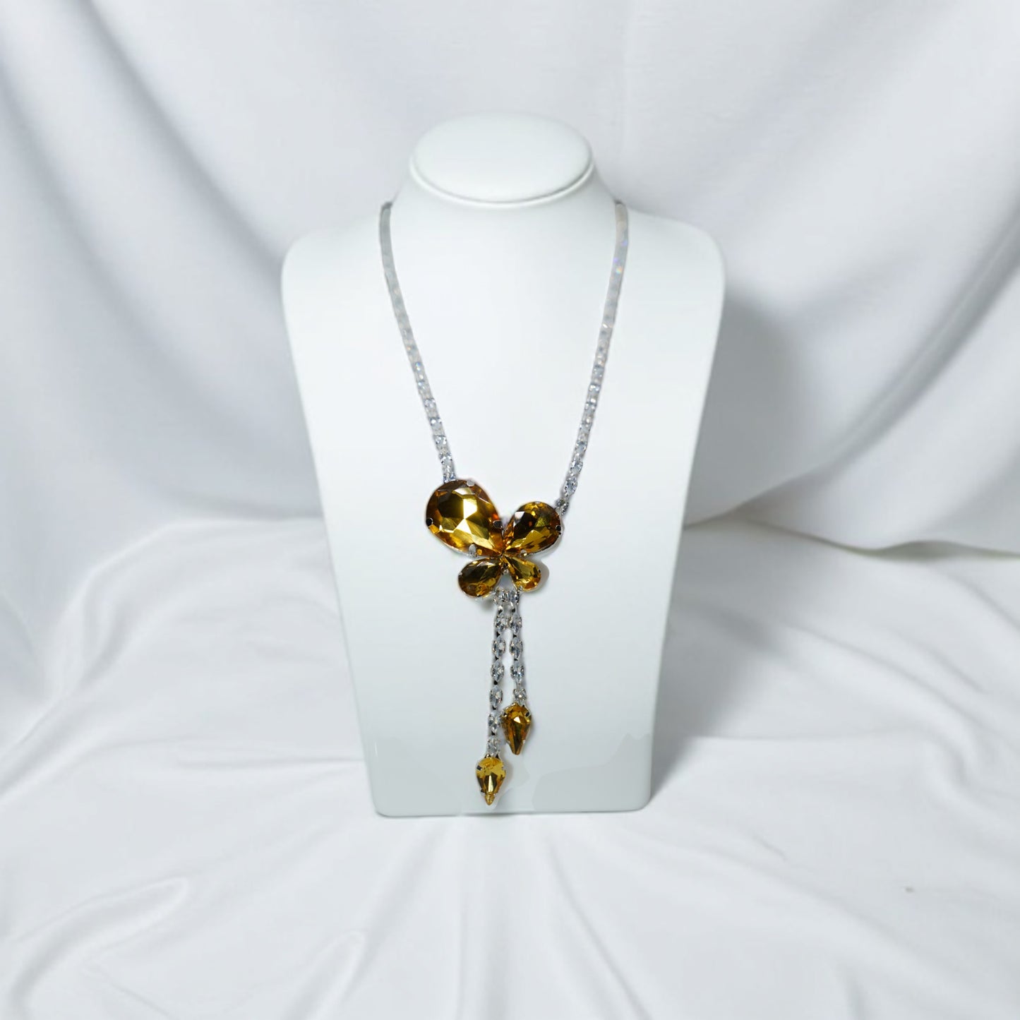 Papillon Drip Necklace