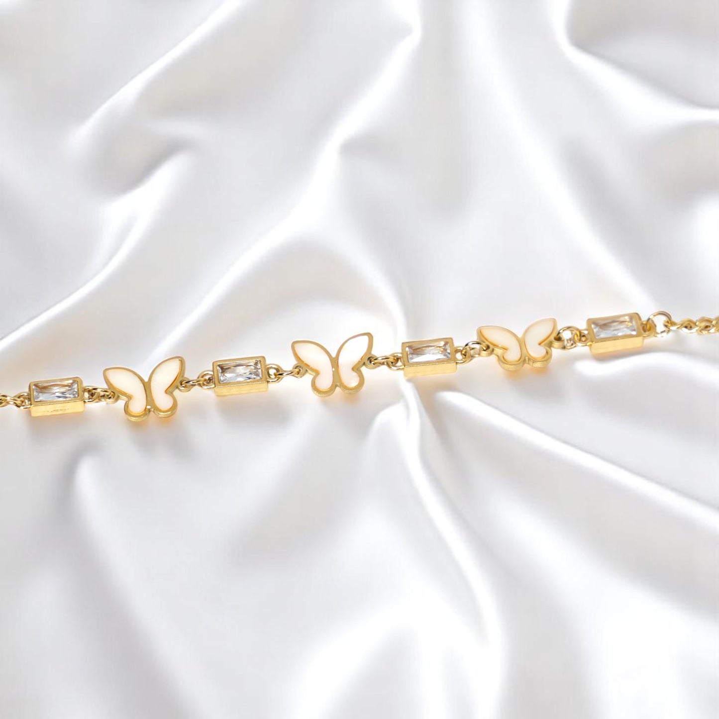 Aloura Bracelet